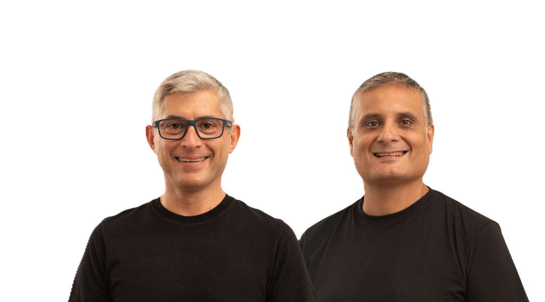 Los concejales José María Canelada y Gustavo Cobos